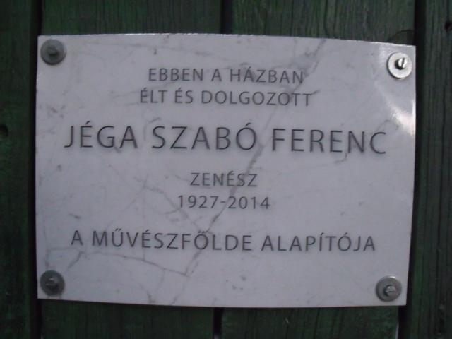 Művészfölde alapító tábla 2014
