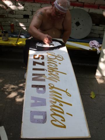 2015 - Bicskey Lukács Színpad építés a Művészföldén .2015 - Bicskey Luke Stage construction. Artists in the field of land